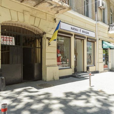 Comfortable Apartment In The Very Center Of Odessza Kültér fotó